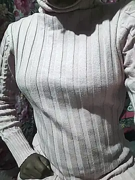 Shivani66 online show from December 2025 07:53:01 PM