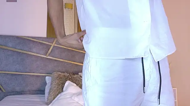 Nick and amber online show from February 2026 11:53:01 AM