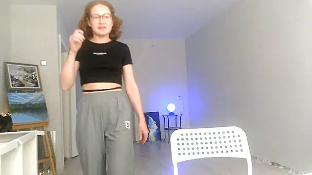 Snapshot of Alice_newhome chatting on June 2026 12:06:02 PM Alice newhome online show from June 2026 12:06:02 PM