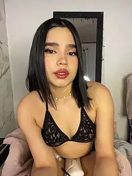 karii   online show from December 2025 09:08:02 PM