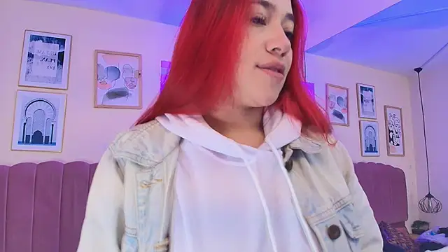 Snapshot of Celestee15_ chatting on June 2026 11:19:02 AM Celestee15 online show from June 2026 11:19:02 AM