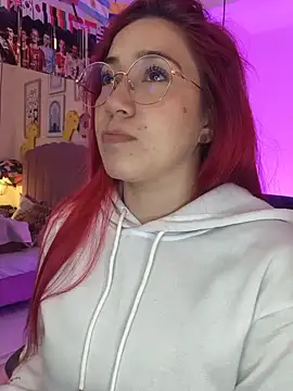 Snapshot of Celestee15_ chatting on June 2026 11:18:02 AM Celestee15 online show from June 2026 11:18:02 AM