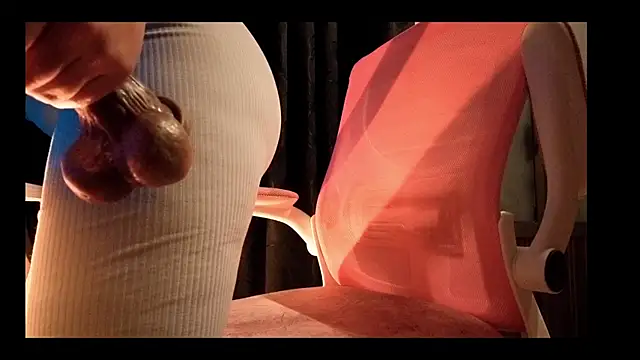 vickvalencia2 online show from April 2026 03:23:01 AM