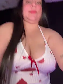 Snapshot of Ivy_19 chatting on December 2025 09:10:02 PM Ivy 19 online show from December 2025 09:10:02 PM