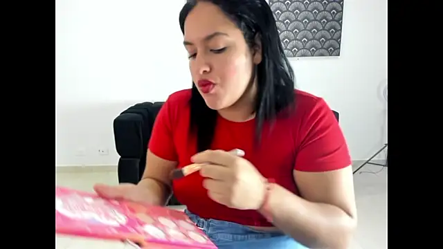 Snapshot of sweet_furry chatting on December 2025 03:40:02 PM sweet furry online show from December 2025 03:40:02 PM