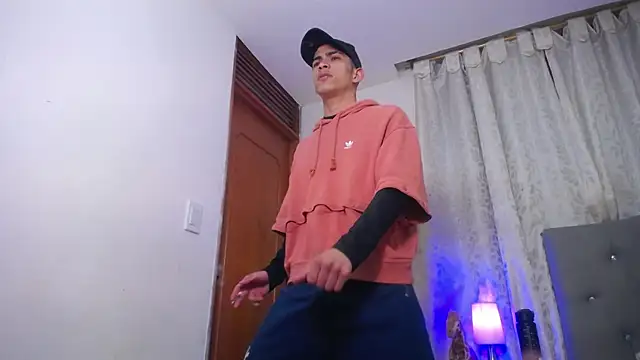 TOMBOYSEXX online show from April 2026 01:59:02 AM