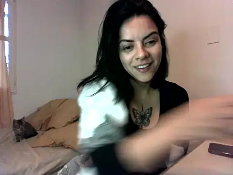 luluclark69 online show from May 2026 07:45:02 PM