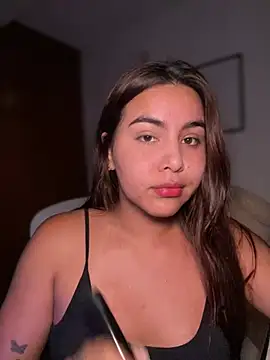 Snapshot of Zarahs_Blare1 chatting on July 2026 02:22:02 AM Zarahs Blare1 online show from July 2026 02:22:02 AM