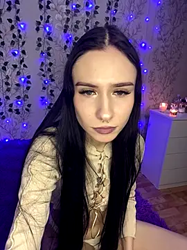 Show Lissa online show from December 2025 04:45:02 PM