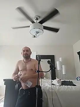 CumDumpPig83 online show from March 2026 07:17:02 PM