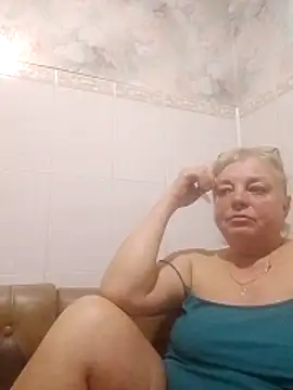 LinaLight88 online show from February 2026 08:18:01 PM