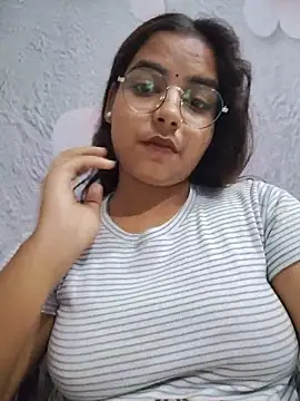 Snapshot of Himani_0122 chatting on June 2026 09:25:02 AM Himani 0122 online show from June 2026 09:25:02 AM