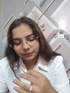 Snapshot of Himani_0122 chatting on July 2026 09:36:02 AM Himani 0122 online show from July 2026 09:36:02 AM
