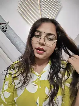 Snapshot of Himani_0122 chatting on July 2026 09:57:01 AM Himani 0122 online show from July 2026 09:57:01 AM