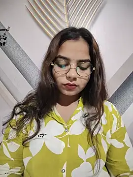 Snapshot of Himani_0122 chatting on July 2026 02:49:01 AM Himani 0122 online show from July 2026 02:49:01 AM
