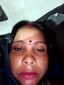 Snapshot of Shreya_pandit chatting on January 2026 11:18:02 PM Shreya pandit online show from January 2026 11:18:02 PM