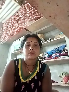 Snapshot of Shreya_pandit chatting on May 2026 12:37:01 AM Shreya pandit online show from May 2026 12:37:01 AM