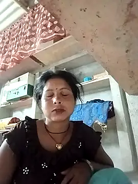Snapshot of Shreya_pandit chatting on May 2026 12:19:02 AM Shreya pandit online show from May 2026 12:19:02 AM
