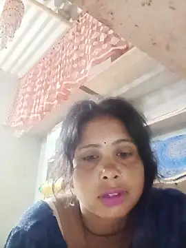 Snapshot of Shreya_pandit chatting on May 2026 10:58:01 PM Shreya pandit online show from May 2026 10:58:01 PM