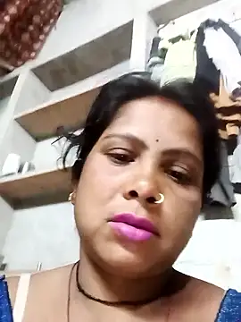 Snapshot of Shreya_pandit chatting on May 2026 11:46:01 PM Shreya pandit online show from May 2026 11:46:01 PM