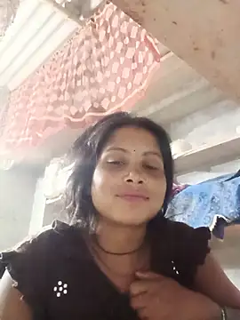 Snapshot of Shreya_pandit chatting on May 2026 10:55:01 PM Shreya pandit online show from May 2026 10:55:01 PM