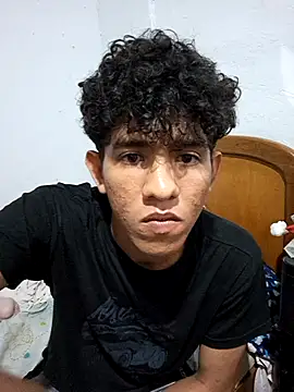 adexe23 online show from February 2026 05:14:01 AM