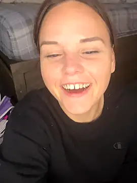 TrendySunrise62 online show from December 2025 02:56:02 PM