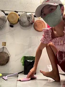 Keomut6 online show from December 2025 02:30:02 AM