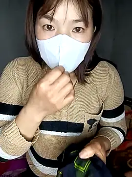 Snapshot of May-Ne chatting on January 2026 01:49:01 PM May-Ne online show from January 2026 01:49:01 PM