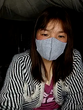 Snapshot of May-Ne chatting on February 2026 01:47:01 PM May-Ne online show from February 2026 01:47:01 PM