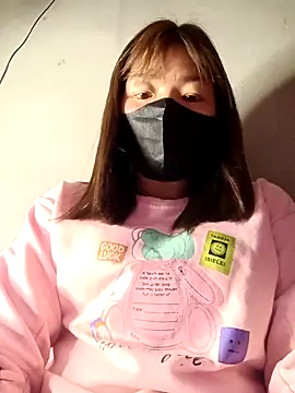 Snapshot of May-Ne chatting on February 2026 05:57:01 AM May-Ne online show from February 2026 05:57:01 AM