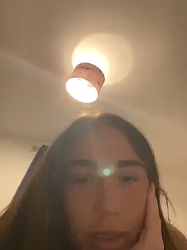 Snapshot of MillieB chatting on February 2026 04:23:02 PM MillieB online show from February 2026 04:23:02 PM