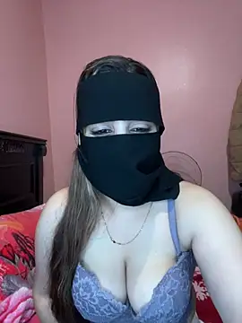 farawla-00 online show from April 2026 10:11:01 PM