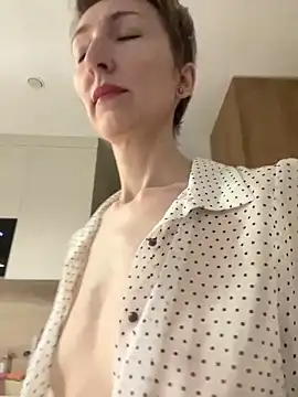 Sensual Flower online show from February 2026 07:29:02 AM