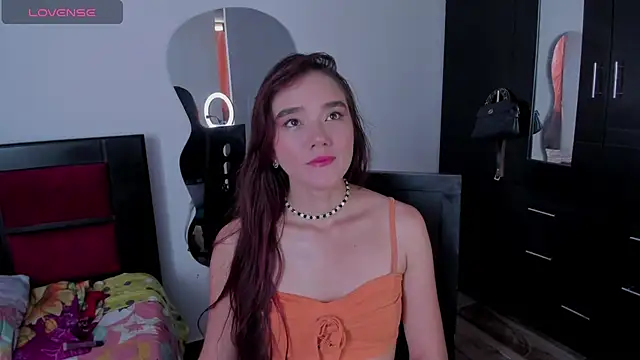 CRISTAL T2 online show from February 2026 07:01:02 PM