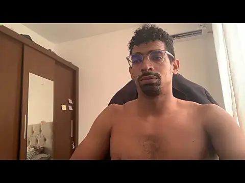 Nerdhot20cm online show from December 2025 03:39:01 PM