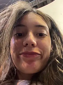 vanesita  online show from February 2026 12:25:02 AM