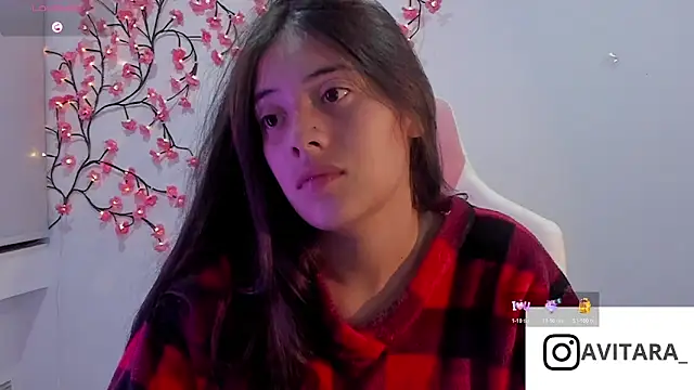 vanesita  online show from May 2026 01:45:02 AM