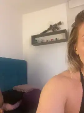 Snapshot of Natalia_Fit chatting on April 2026 05:11:01 AM Natalia Fit online show from April 2026 05:11:01 AM