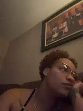 Snapshot of SweeTexasKyn chatting on May 2026 02:30:01 AM SweeTexasKyn online show from May 2026 02:30:01 AM