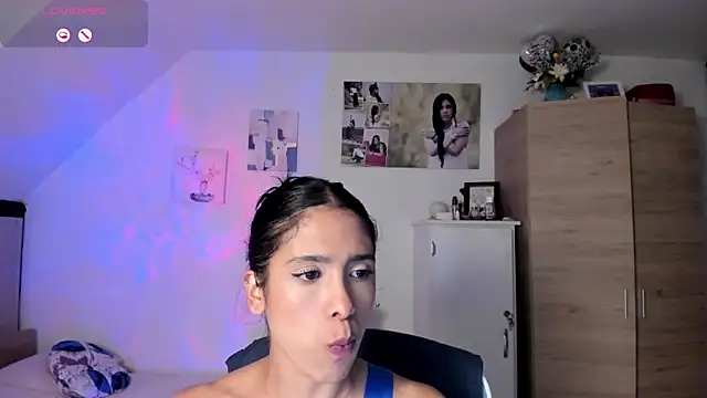 VEROSlen- online show from April 2026 01:17:01 AM