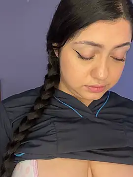 Amyy 1 online show from February 2026 09:51:01 PM