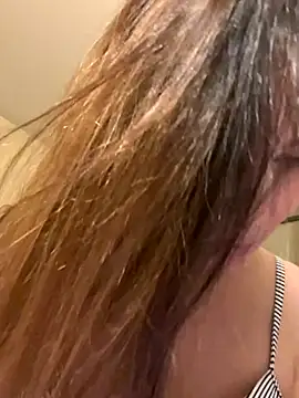 BellaBunny25 online show from December 2025 06:40:01 AM