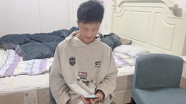 hexiangzb online show from December 2025 11:48:02 AM