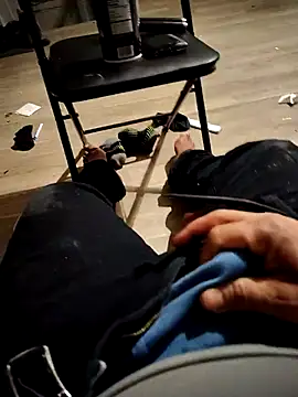 joaquinvaladez online show from February 2026 07:12:01 AM