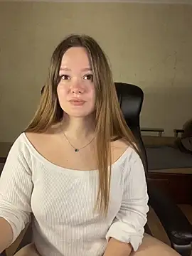 CaramelleSugarr online show from March 2026 06:30:02 PM