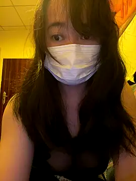 Snapshot of qiqi-01 chatting on December 2025 03:07:01 PM qiqi-01 online show from December 2025 03:07:01 PM