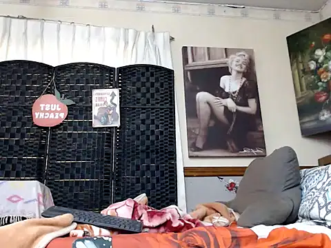 Snapshot of PrurientKitty chatting on September 2025 11:59:01 PM PrurientKitty online show from September 2025 11:59:01 PM