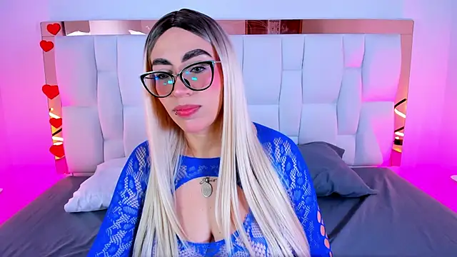 CamilleJuicy  online show from July 2026 12:57:02 PM