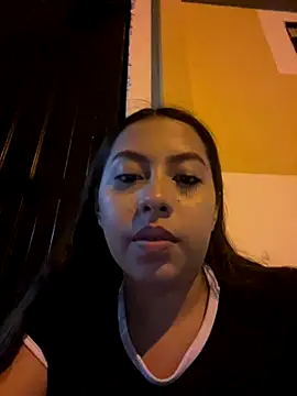 Snapshot of Emily_joee_ chatting on December 2025 11:55:02 PM Emily joee online show from December 2025 11:55:02 PM